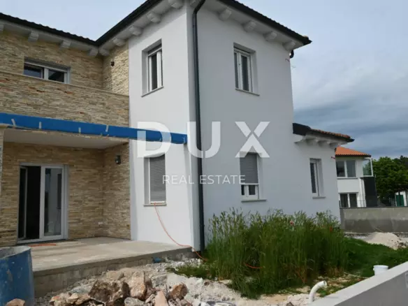 5-bedroom Villa In Kanfanar, Croatia (360 M²)