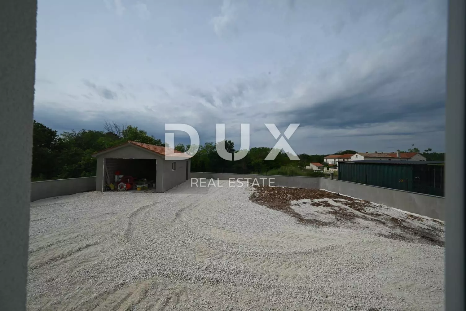 5-bedroom Villa In Kanfanar, Croatia (360 M²)