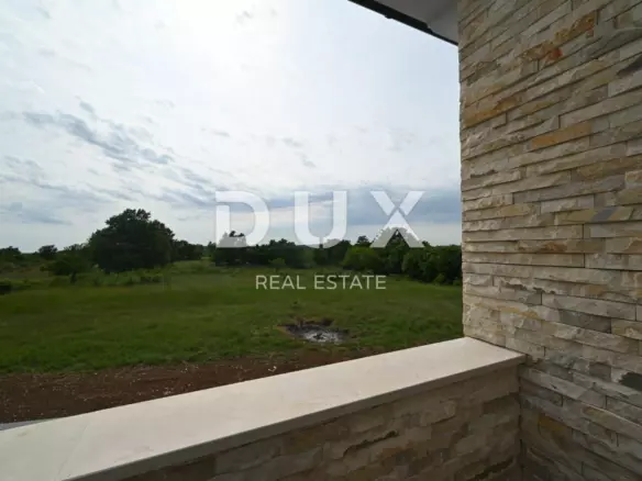 5-bedroom Villa In Kanfanar, Croatia (360 M²)