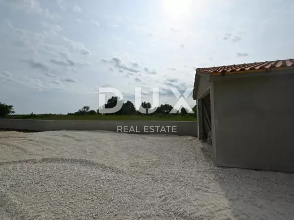 5-bedroom Villa In Kanfanar, Croatia (360 M²)