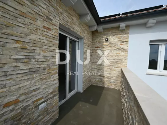 5-bedroom Villa In Kanfanar, Croatia (360 M²)