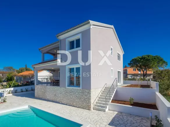 4-bedroom Villa In Linardići, Croatia (170 M²)