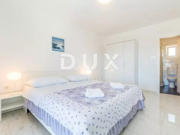 4-bedroom Villa In Linardići, Croatia (170 M²)