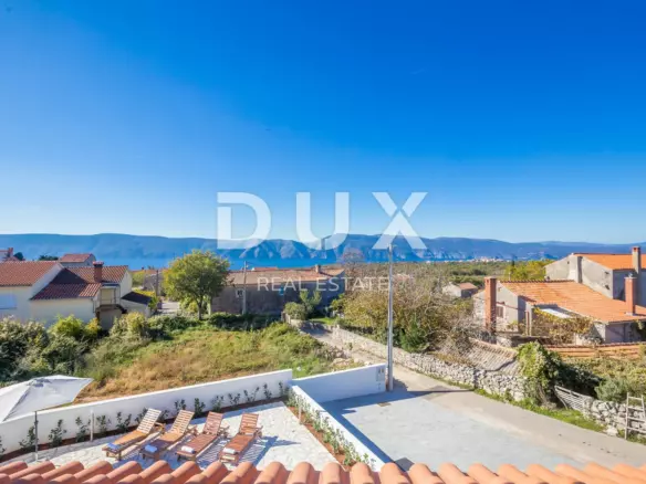 4-bedroom Villa In Linardići, Croatia (170 M²)