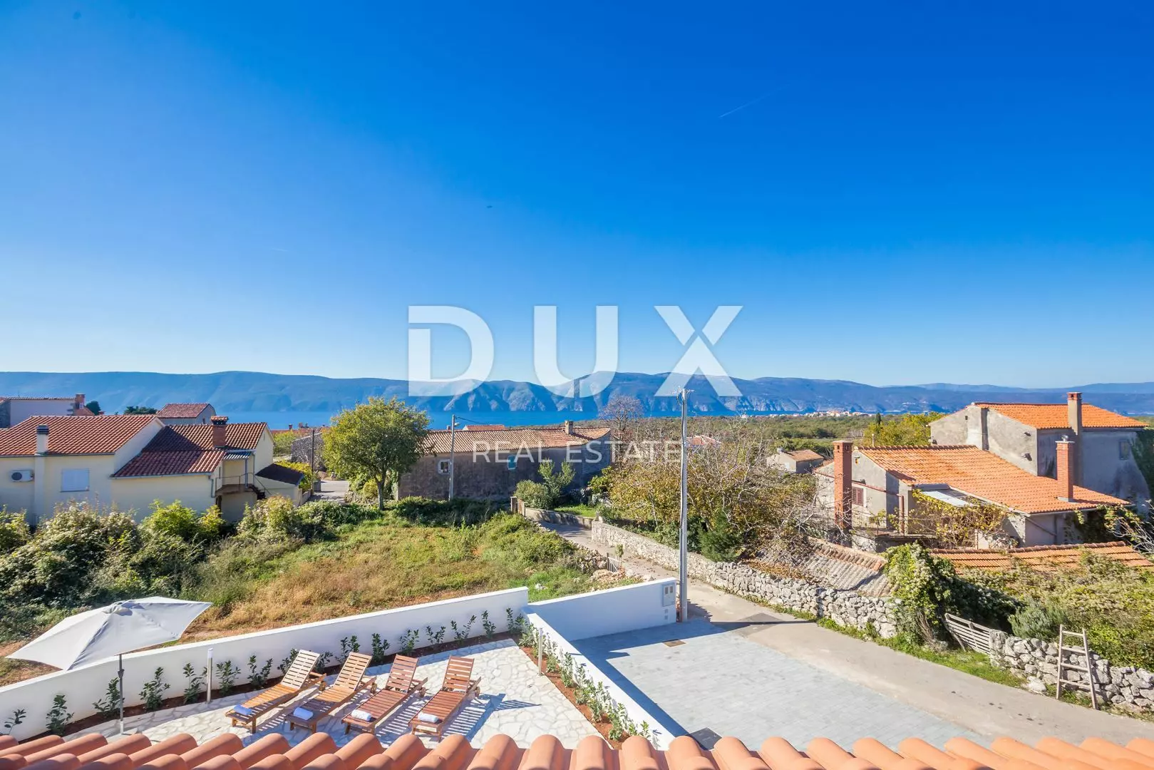 4-bedroom Villa In Linardići, Croatia (170 M²)
