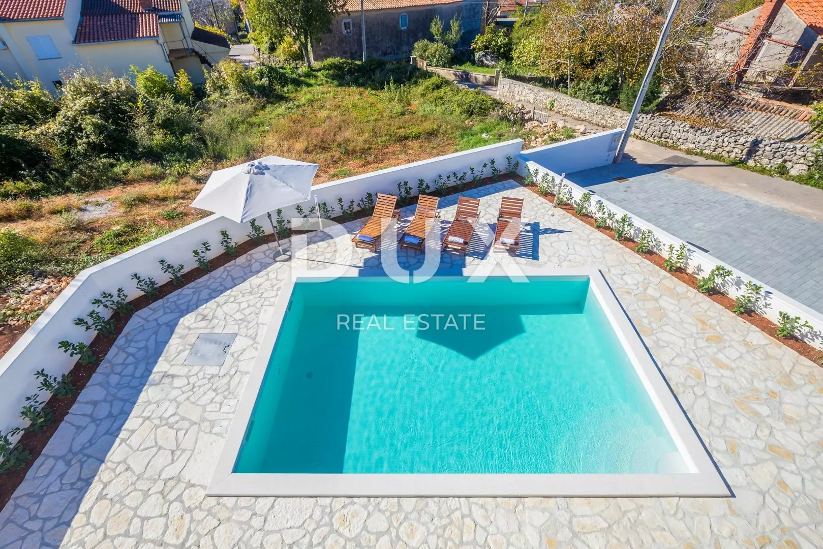 4-bedroom Villa In Linardići, Croatia (170 M²)