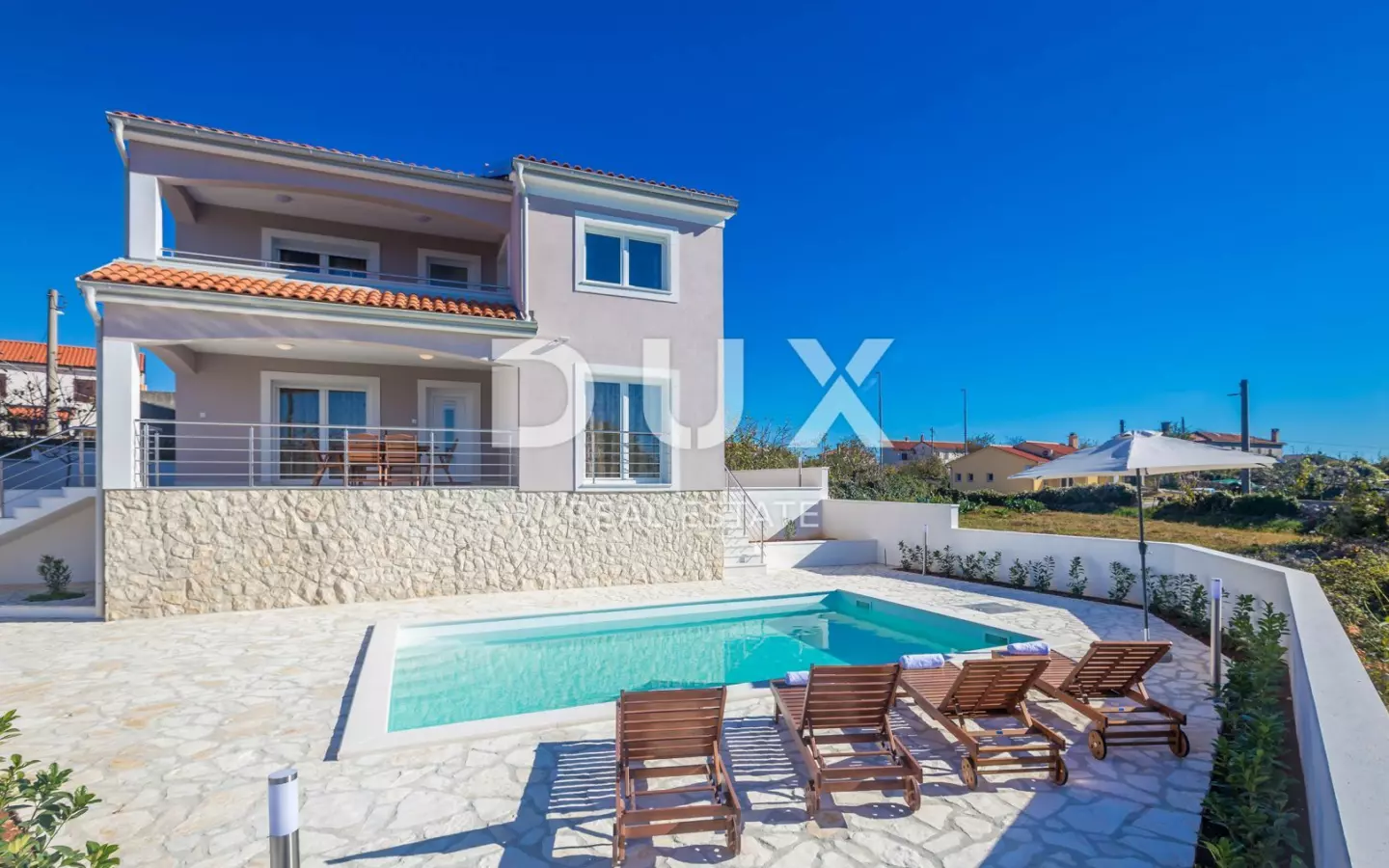 4-bedroom Villa In Linardići, Croatia (170 M²)