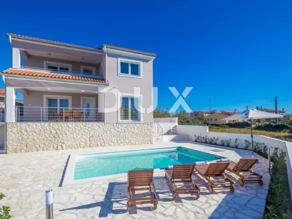4-bedroom Villa In Linardići, Croatia (170 M²)