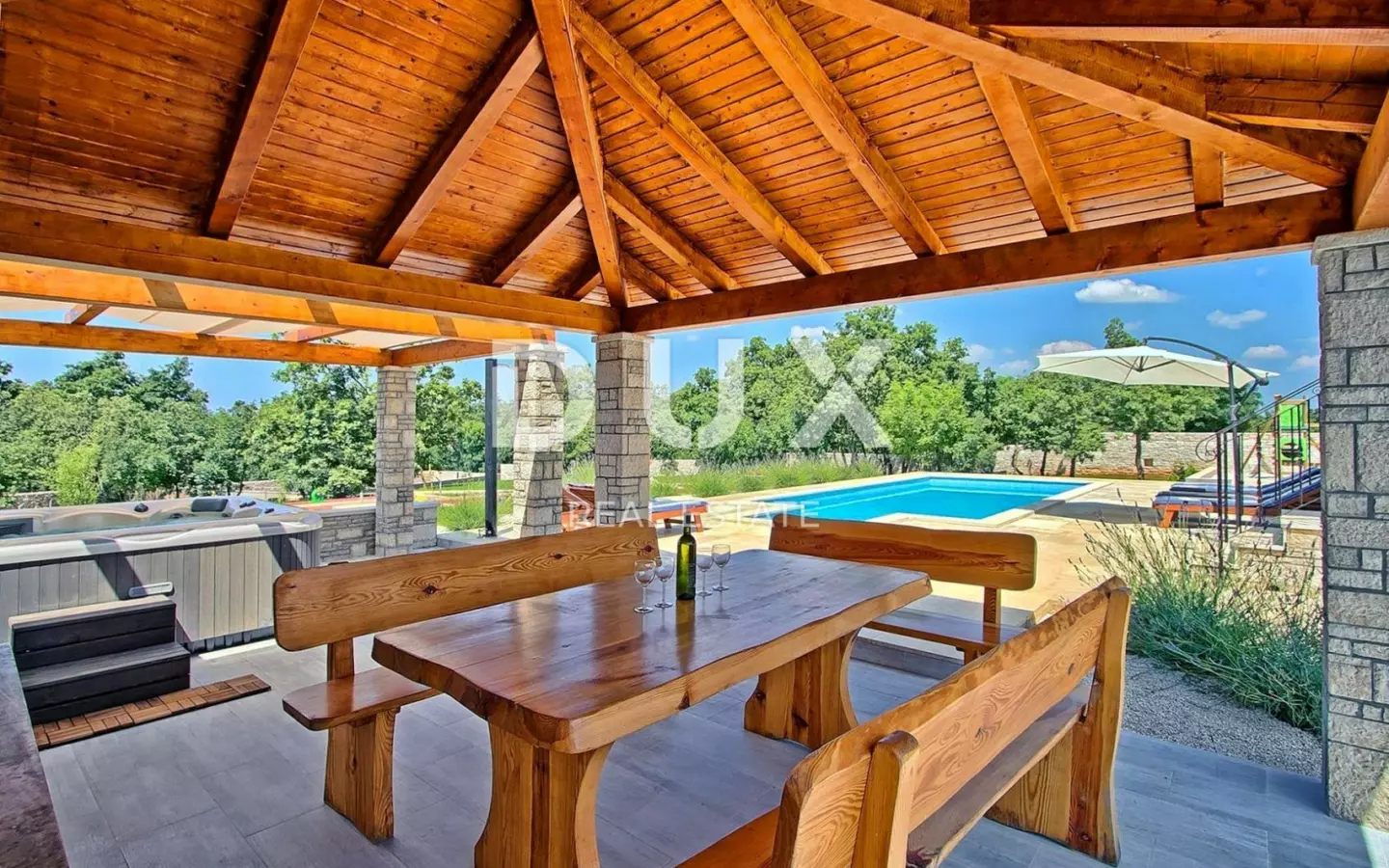4-bedroom Detached House In Svetvinčenat, Croatia (294 M²)