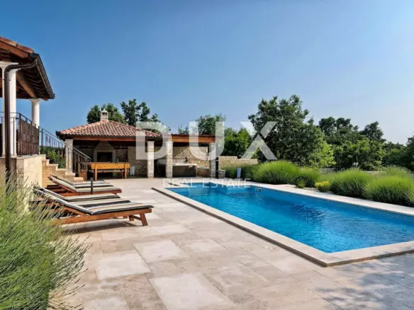 4-bedroom Detached House In Svetvinčenat, Croatia (294 M²)