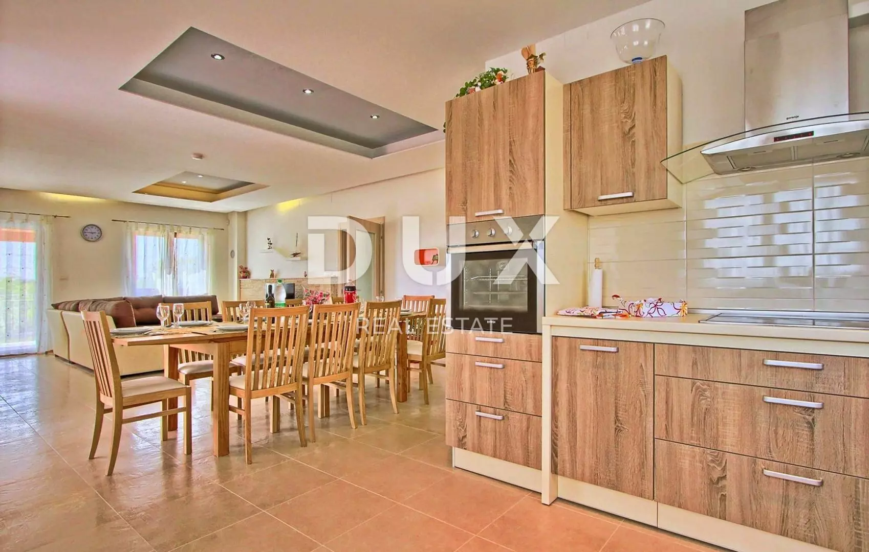 4-bedroom Detached House In Svetvinčenat, Croatia (294 M²)