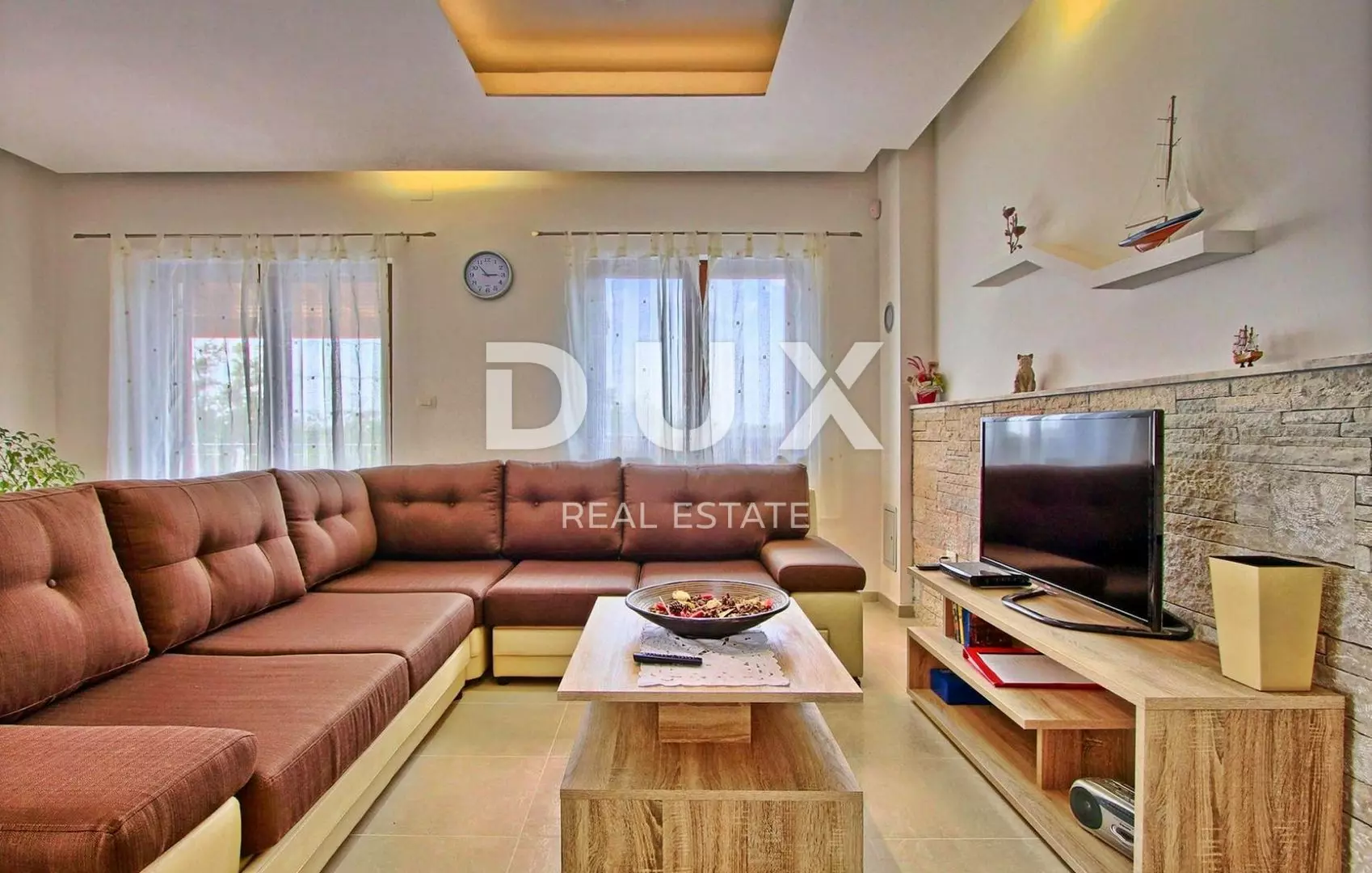4-bedroom Detached House In Svetvinčenat, Croatia (294 M²)