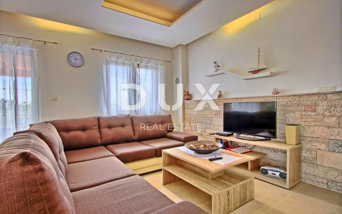 4-bedroom Detached House In Svetvinčenat, Croatia (294 M²)