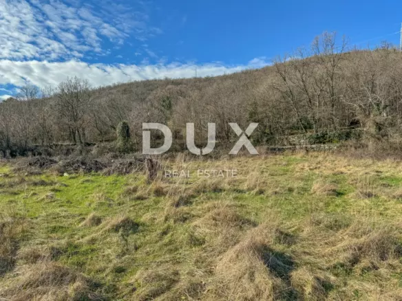 Land In Mihotići, Croatia (717 M²)