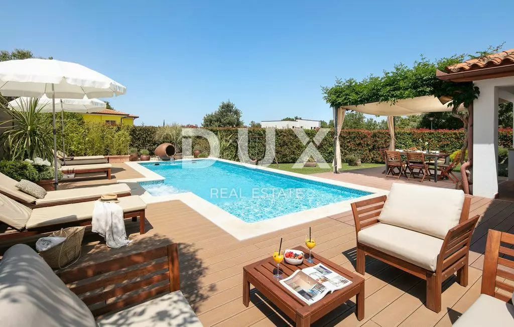 4-bedroom Villa In Poreč, Croatia (330 M²)