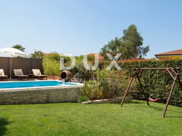 4-bedroom Villa In Poreč, Croatia (330 M²)