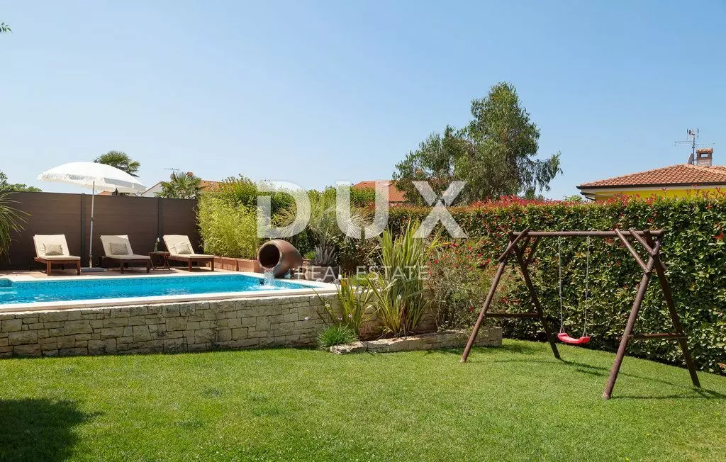 4-bedroom Villa In Poreč, Croatia (330 M²)