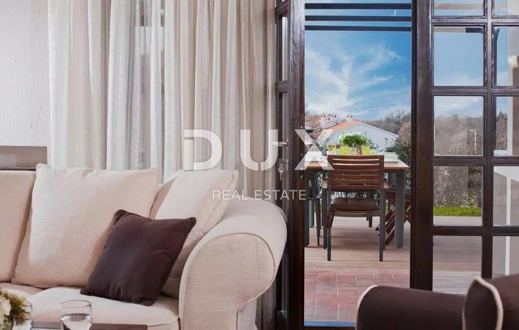 4-bedroom Villa In Poreč, Croatia (330 M²)