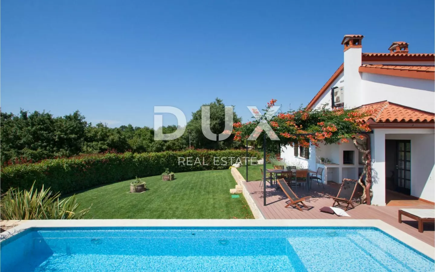 4-bedroom Villa In Poreč, Croatia (330 M²)
