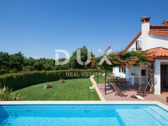 4-bedroom Villa In Poreč, Croatia (330 M²)