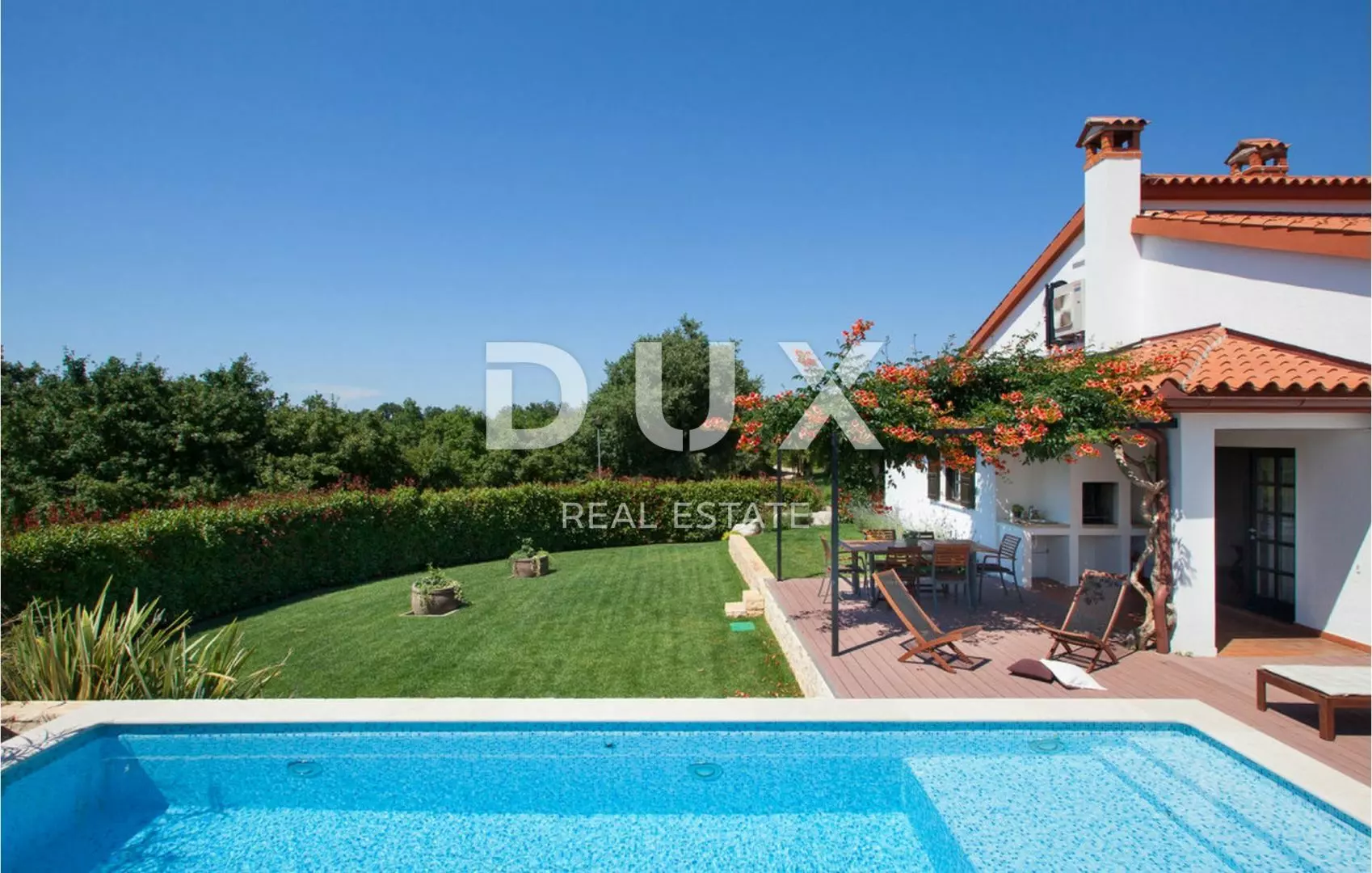 4-bedroom Villa In Poreč, Croatia (330 M²)