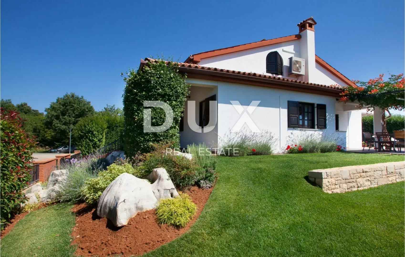 4-bedroom Villa In Poreč, Croatia (330 M²)