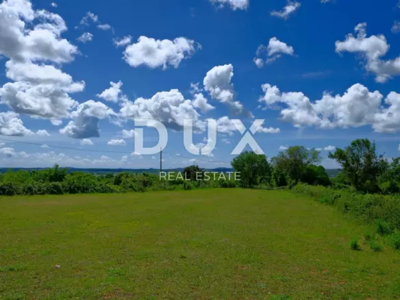 Land In Tinj, Croatia (1.395 M²)