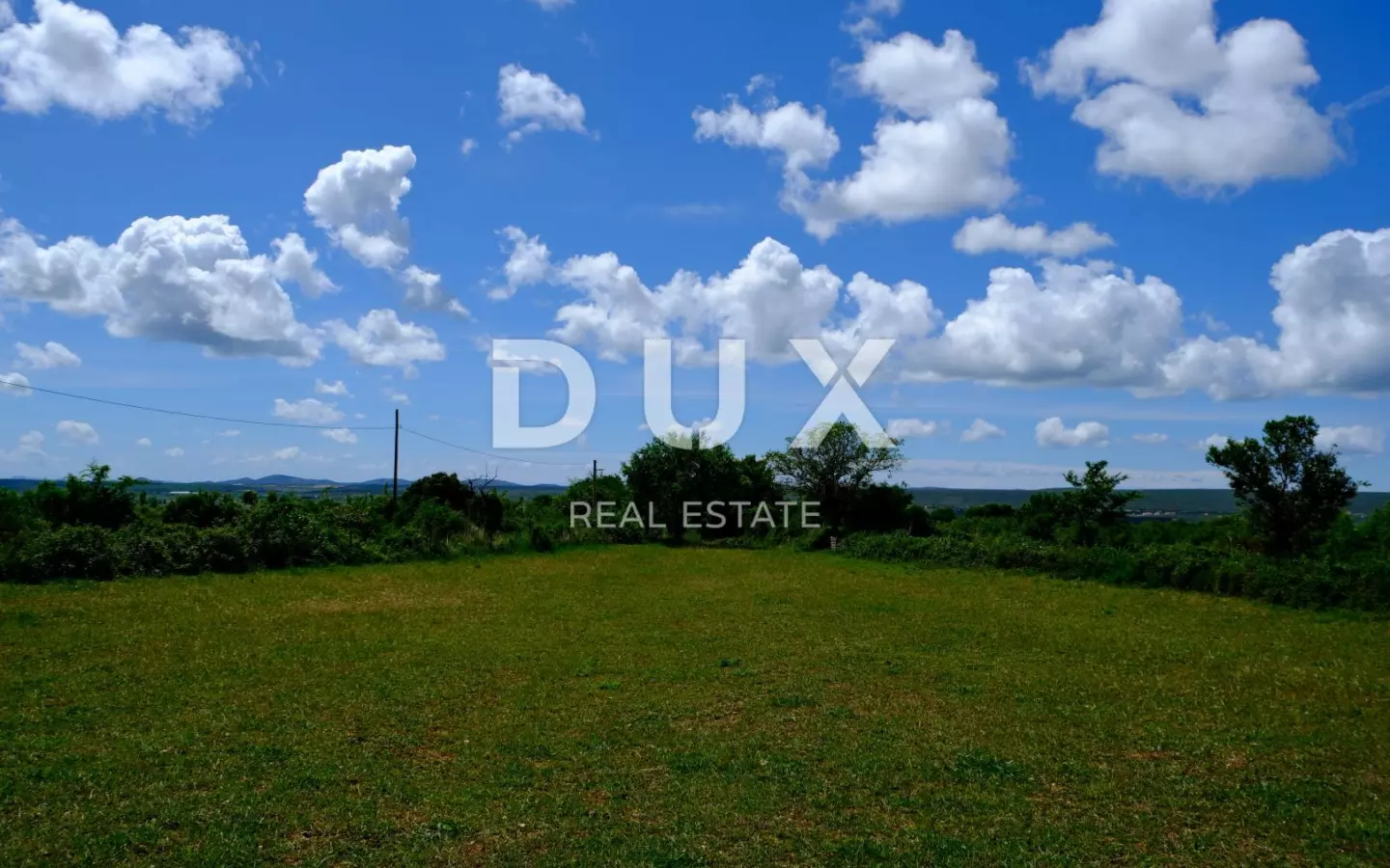 Land In Tinj, Croatia (1.395 M²)