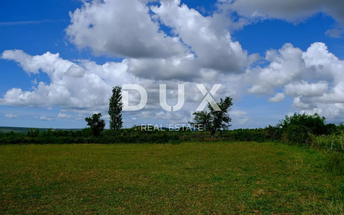 Land In Tinj, Croatia (1.395 M²)