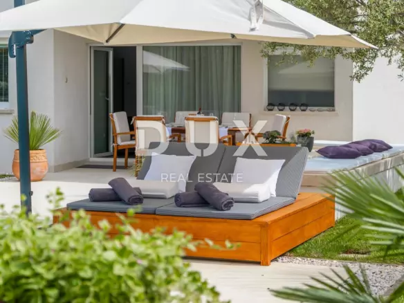 3-bedroom Detached House In Rovinjsko Selo, Croatia (204 M²)