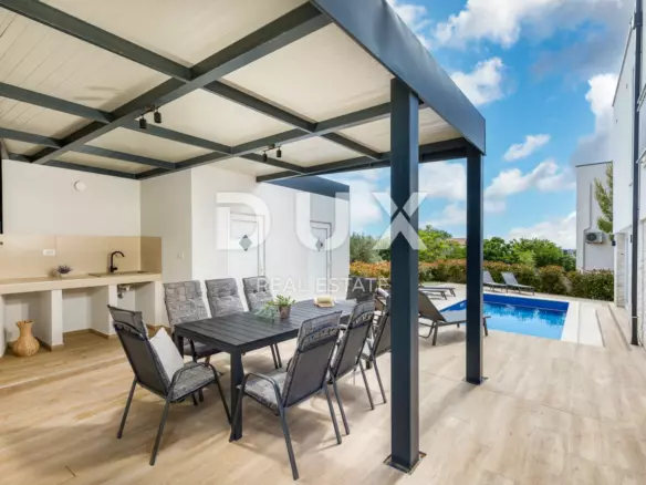 5-bedroom Detached House In Fažana, Croatia (360 M²)