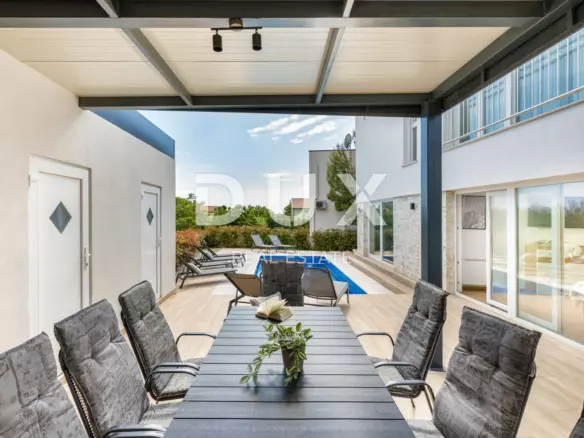 5-bedroom Detached House In Fažana, Croatia (360 M²)