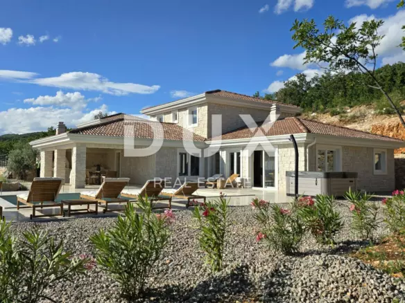 4-bedroom Villa In Jadranovo, Croatia (200 M²)