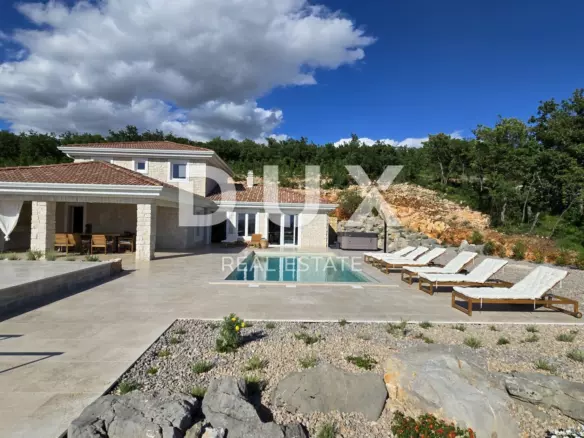 4-bedroom Villa In Jadranovo, Croatia (200 M²)