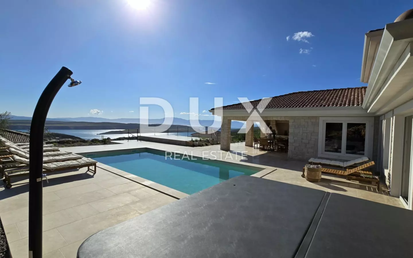 4-bedroom Villa In Jadranovo, Croatia (200 M²)