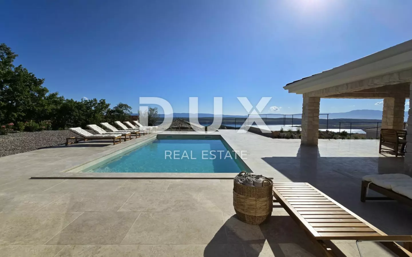 4-bedroom Villa In Jadranovo, Croatia (200 M²)