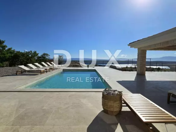 4-bedroom Villa In Jadranovo, Croatia (200 M²)
