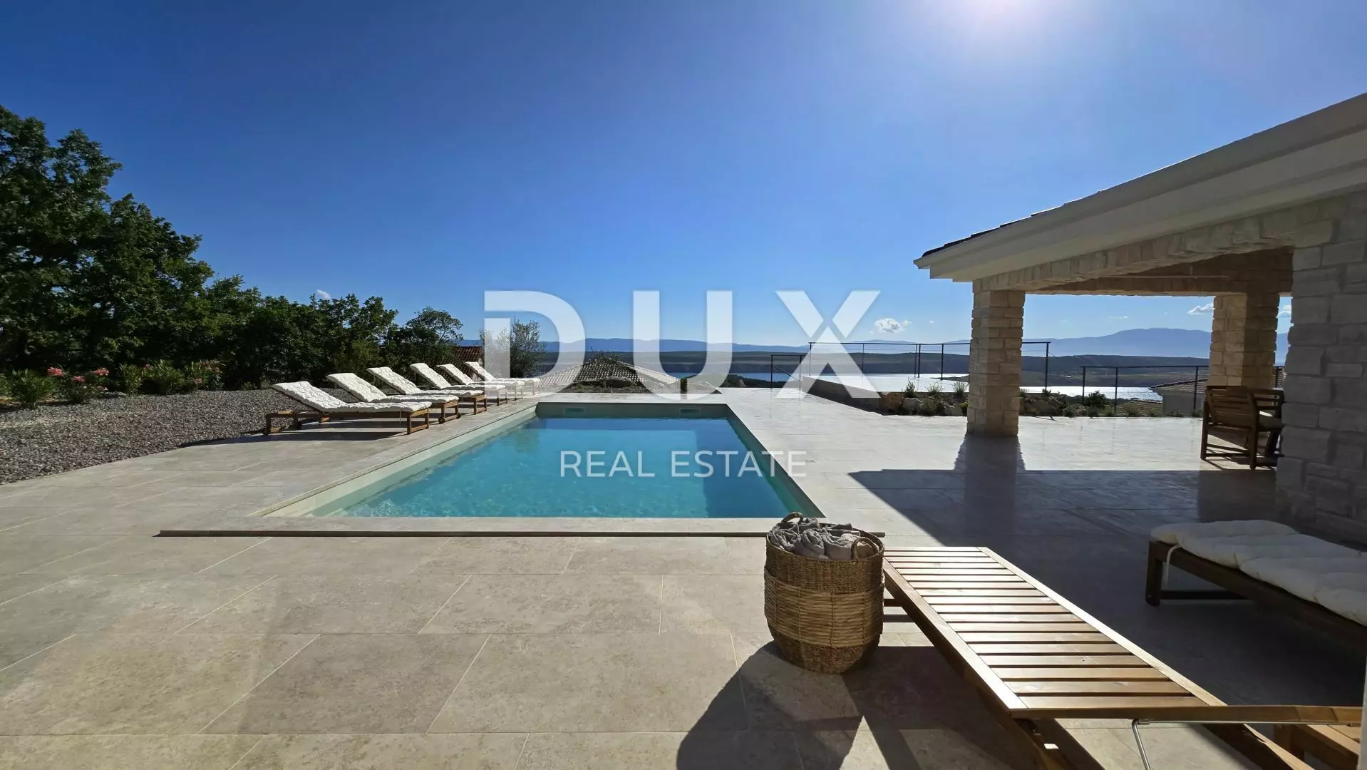 4-bedroom Villa In Jadranovo, Croatia (200 M²)