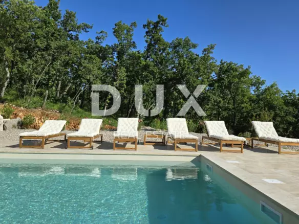 4-bedroom Villa In Jadranovo, Croatia (200 M²)