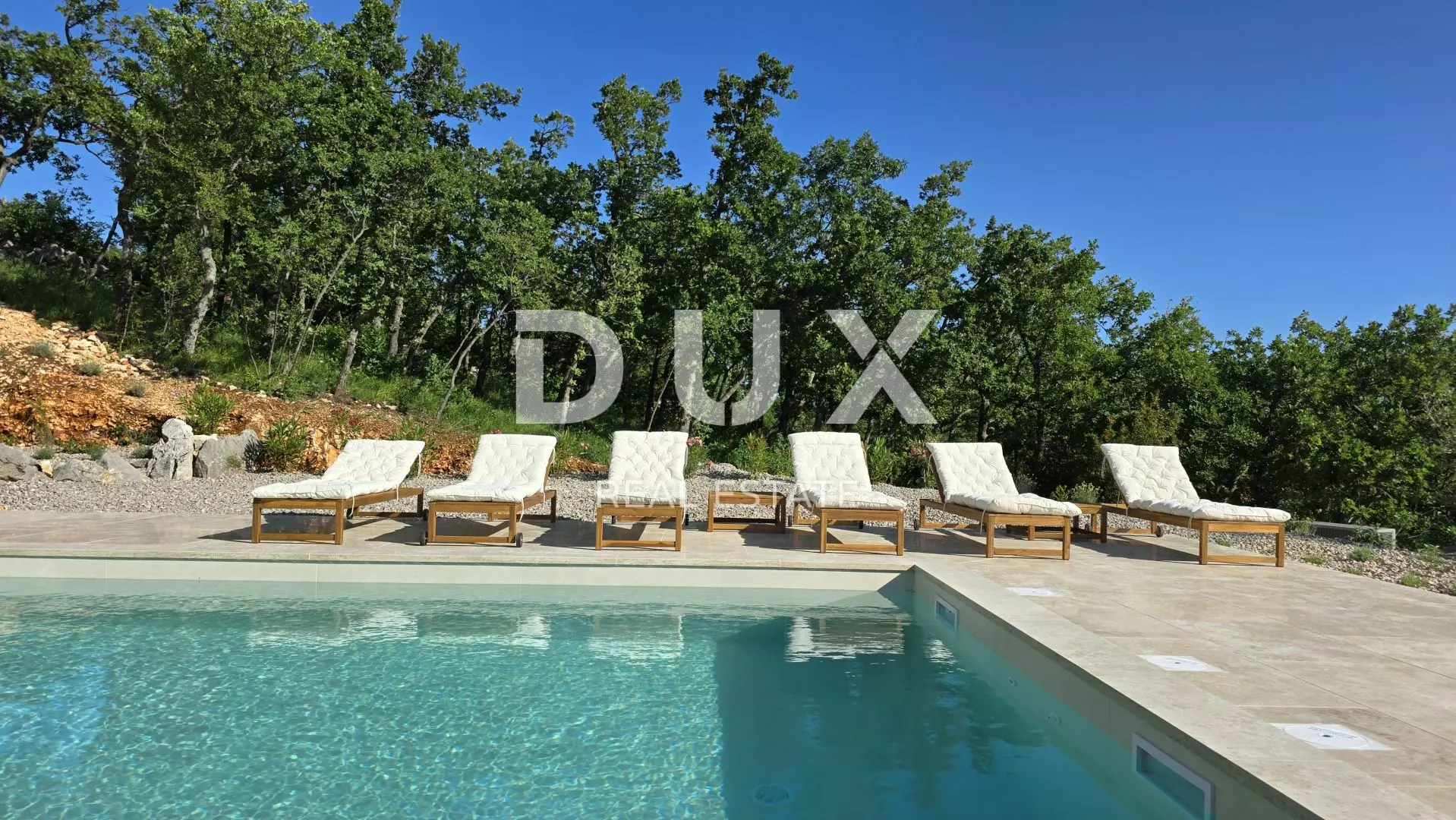 4-bedroom Villa In Jadranovo, Croatia (200 M²)