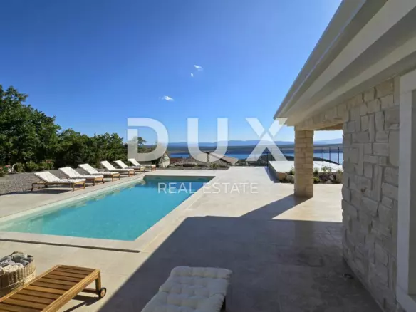 4-bedroom Villa In Jadranovo, Croatia (200 M²)