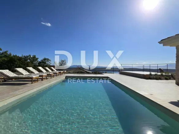 4-bedroom Villa In Jadranovo, Croatia (200 M²)