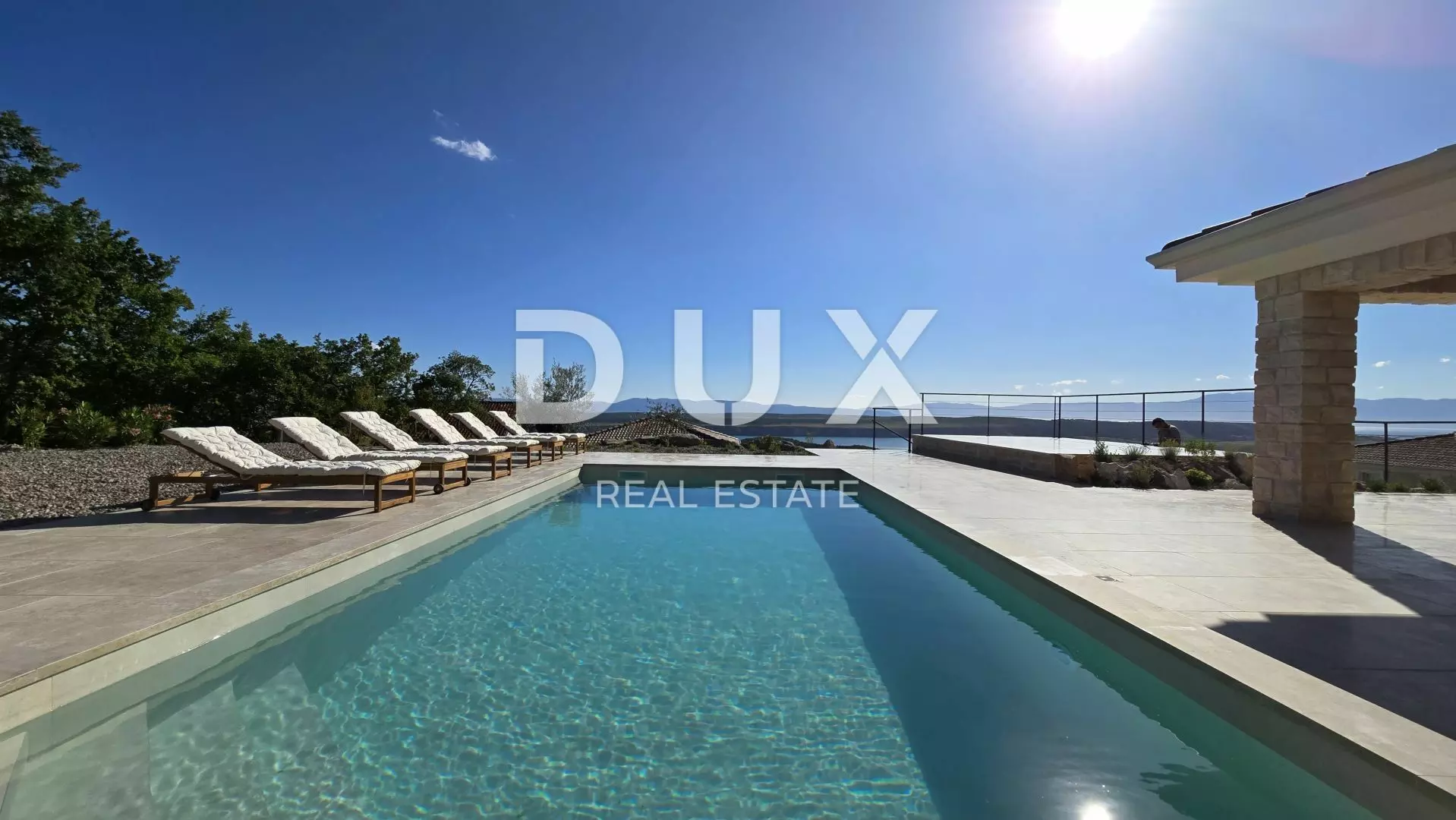 4-bedroom Villa In Jadranovo, Croatia (200 M²)
