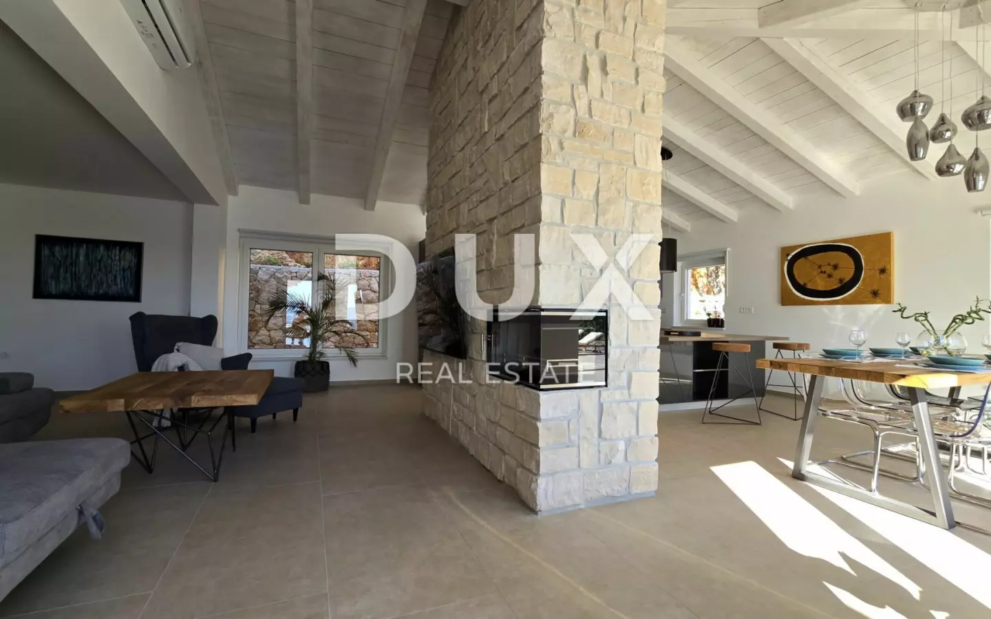 4-bedroom Villa In Jadranovo, Croatia (200 M²)
