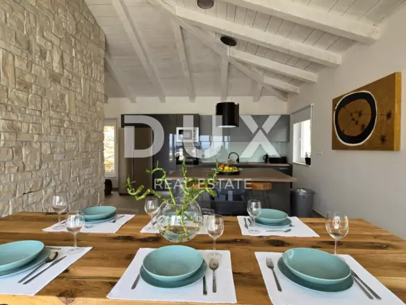 4-bedroom Villa In Jadranovo, Croatia (200 M²)
