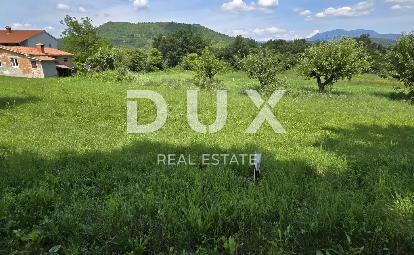 Land In Pićan, Croatia (766 M²)