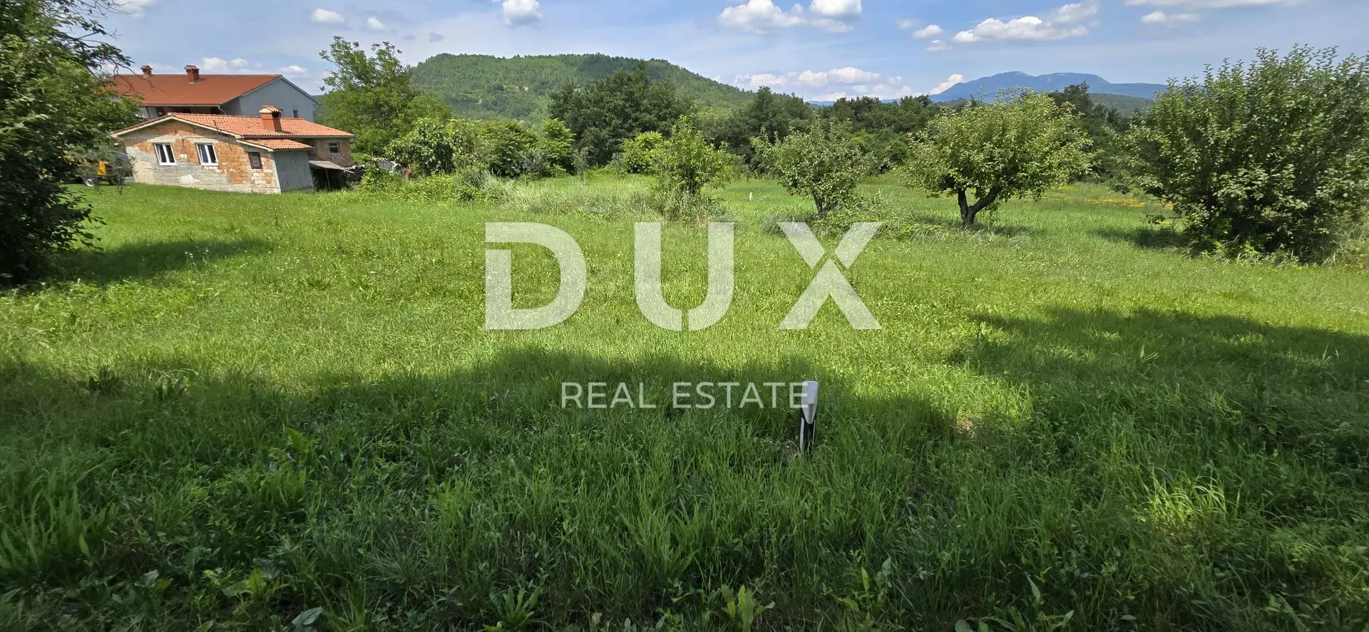 Land In Pićan, Croatia (766 M²)