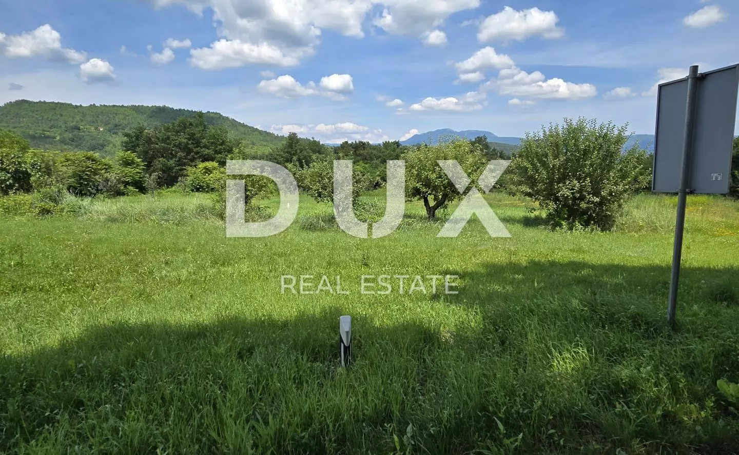 Land In Pićan, Croatia (766 M²)