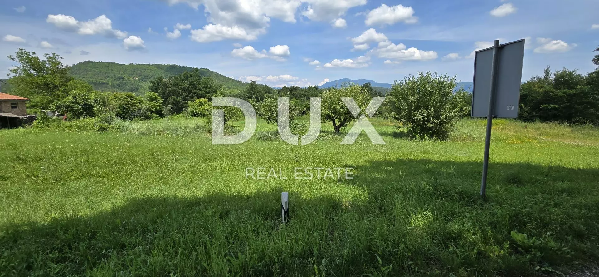 Land In Pićan, Croatia (766 M²)