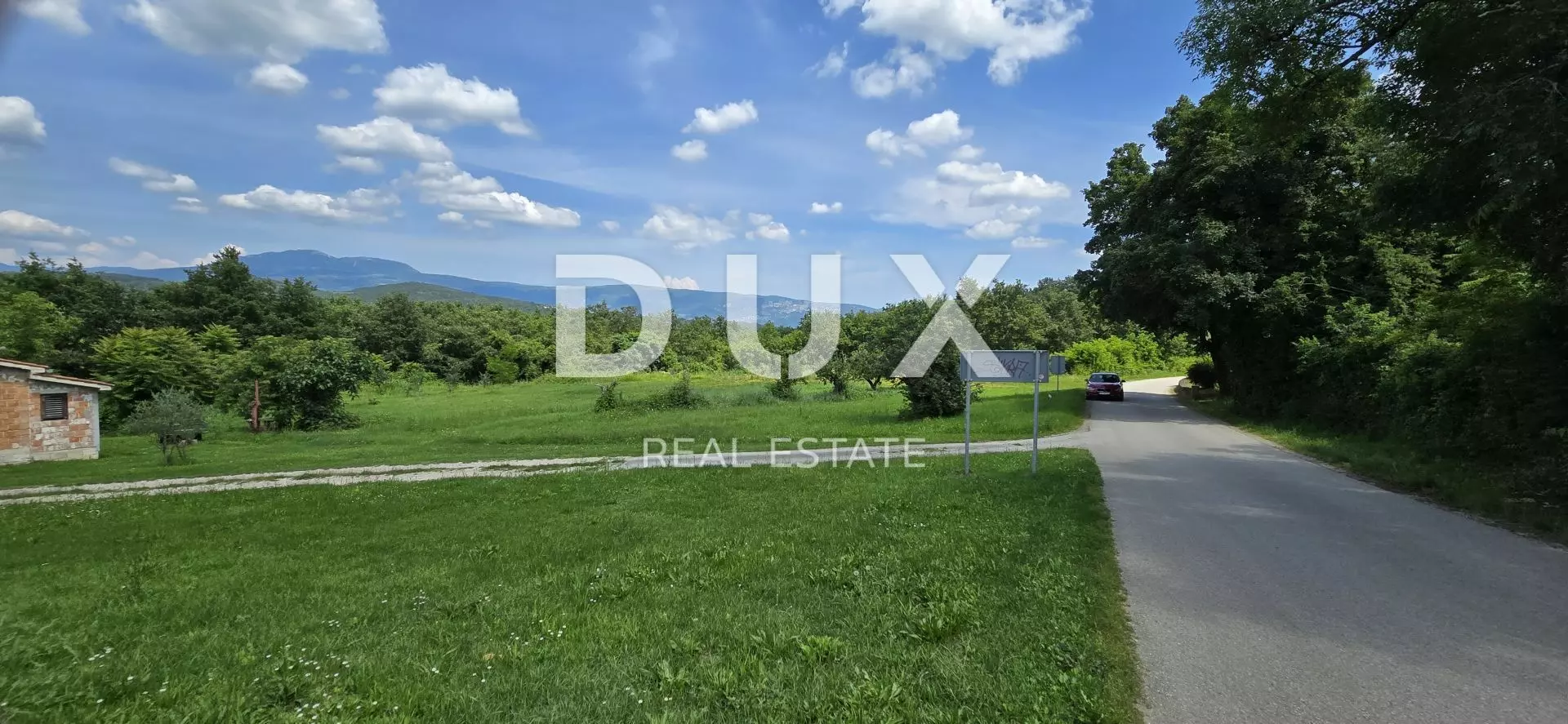 Land In Pićan, Croatia (766 M²)